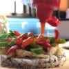 bánh gạo lứt kèm gà nướng ớt chuông
